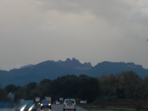 la hallette aux vins arrivée sur les dentelles de Montmirail