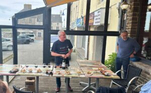 Le Cot, La Hallette Aux Vins